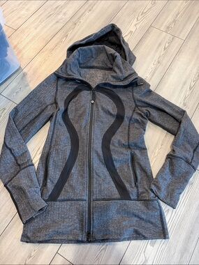 Lululemon Stride Jacket Brushed
Black Heathered Coal Herringbone  size 8